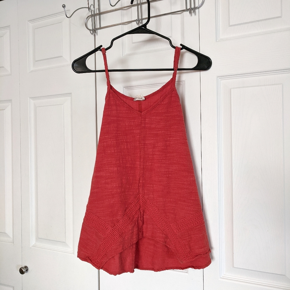 Women's Size Medium Hem and Thread Deep Coral Tank Top